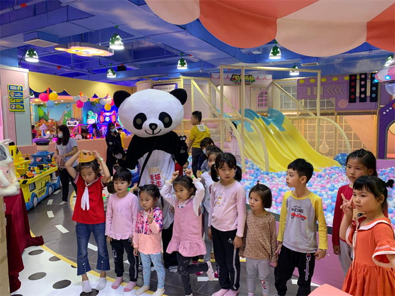 珠海红旗店给小朋友一个生日难忘怀记忆